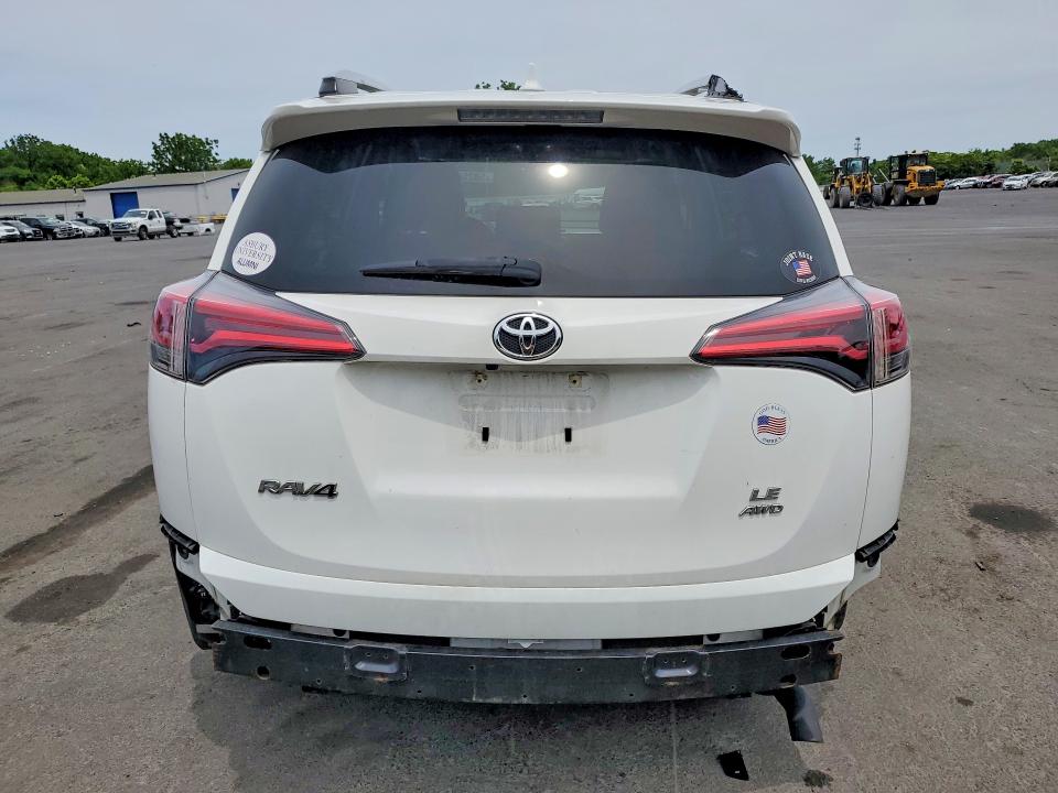 Photo 6 from auction – 2016 TOYOTA RAV4 with VIN JTMBFREVXGD196886