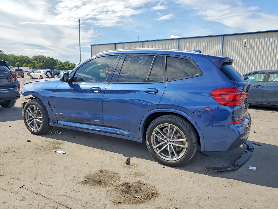 Photo 2 from auction – 2018 BMW X3 with VIN 5UXTR9C55JLD63751