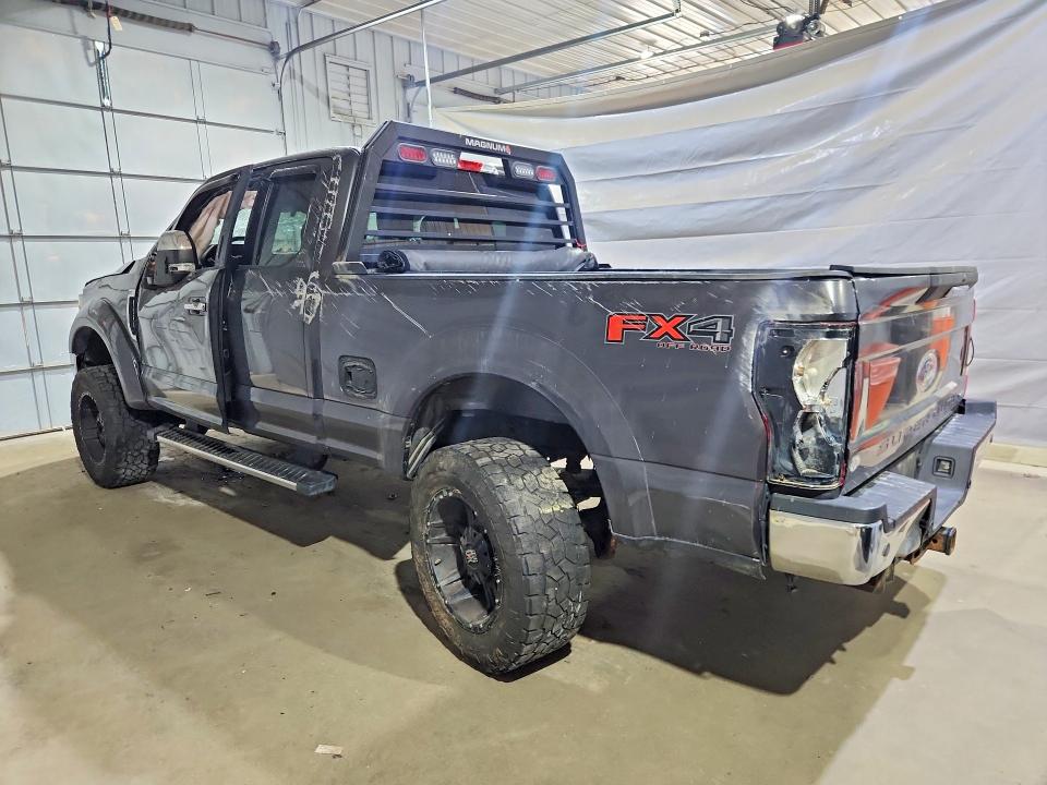 Photo 2 from auction – 2017 FORD F250 with VIN 1FT7X2B60HEE11730