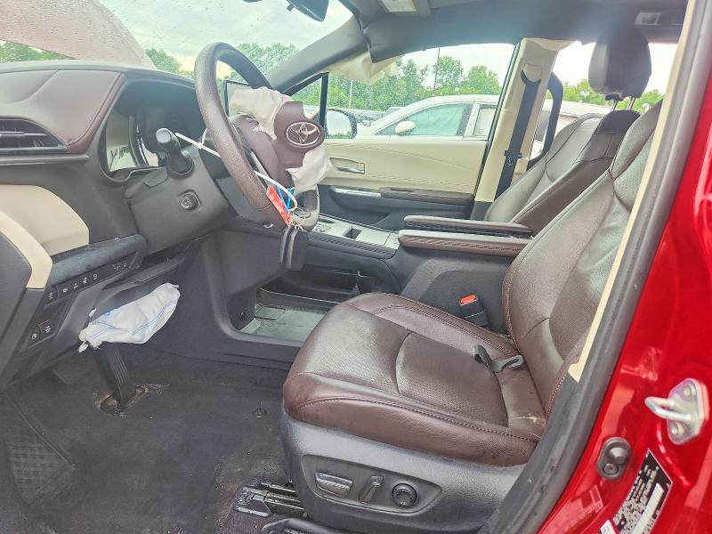 Photo 7 from auction – 2021 TOYOTA SIENNA with VIN 5TDERKEC1MS055280