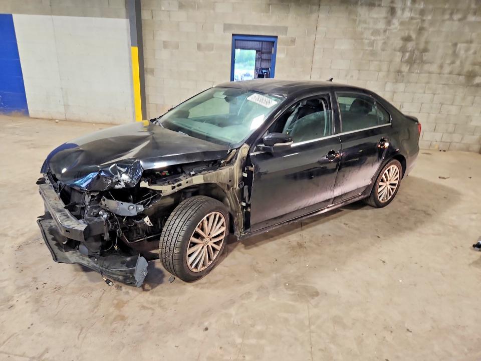 VOLKSWAGEN JETTA 2013 with VIN 3VWLP7AJ1DM413425 - Photo from auction