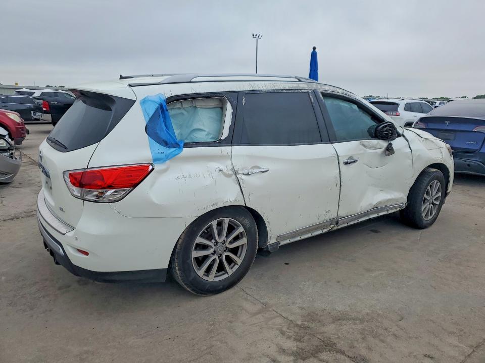 Foto 3 de la subasta – 2015 NISSAN PATHFINDER con VIN 5N1AR2MN4FC704524