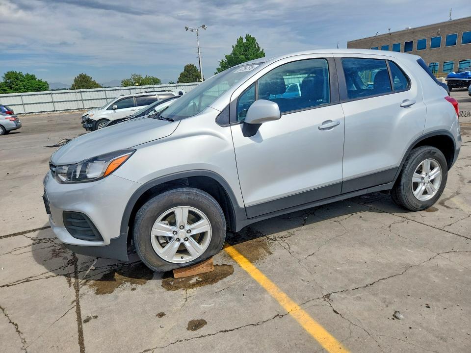 Photo 1 from auction – 2019 CHEVROLET TRAX with VIN 3GNCJNSB1KL171391