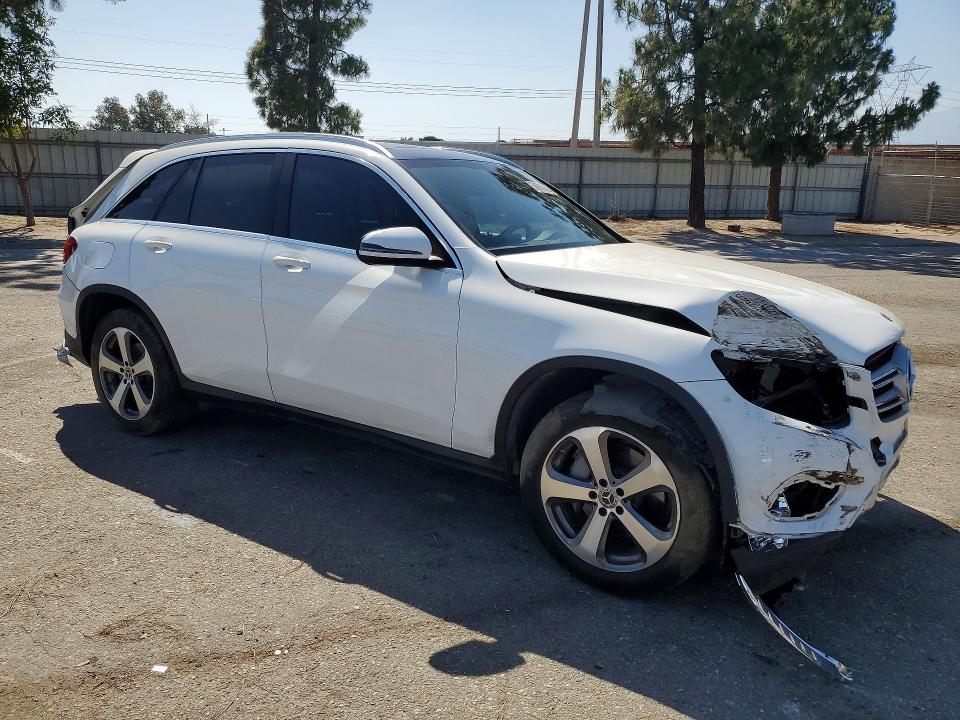 Photo 4 from auction – 2018 MERCEDES-BENZ GLC with VIN WDC0G4JB4JV079352