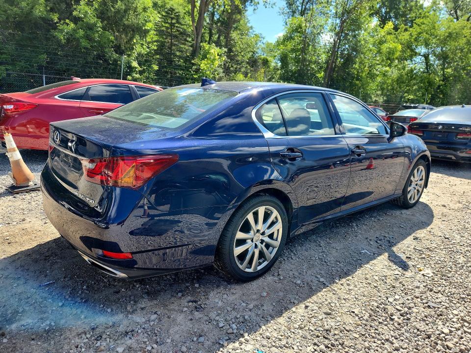 Photo 3 from auction – 2015 LEXUS GS with VIN JTHCE1BL9FA009695