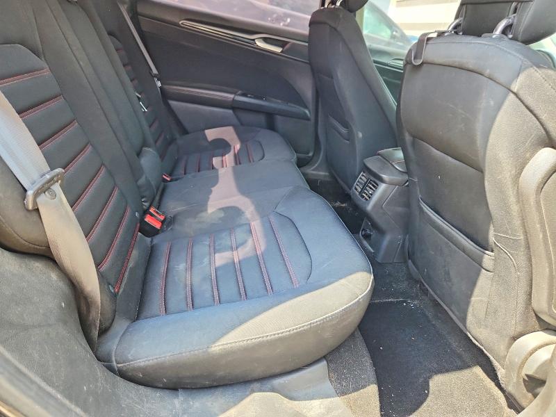 Photo 10 from auction – 2013 FORD FUSION with VIN 3FA6P0H92DR153385