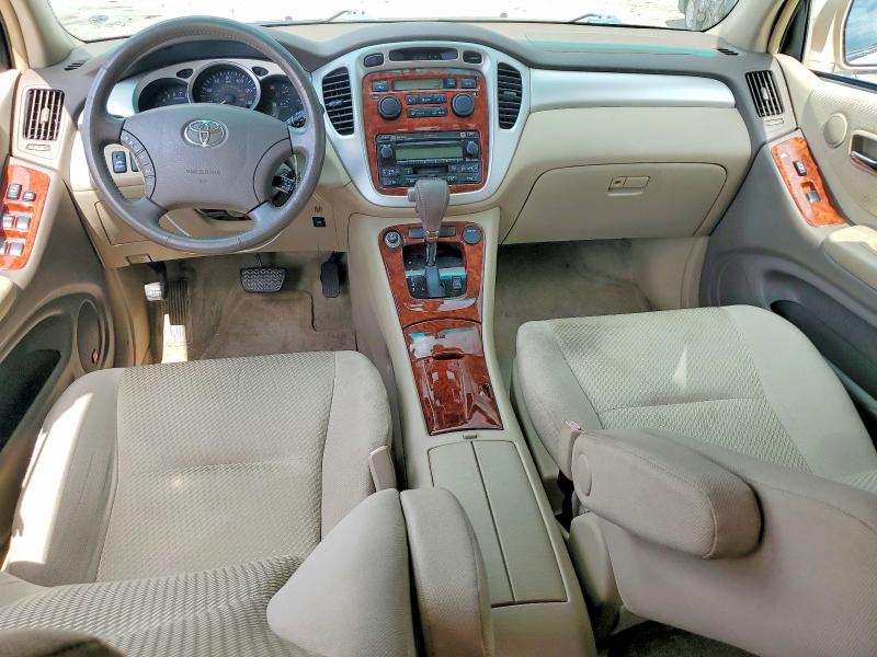 Photo 8 from auction – 2005 TOYOTA HIGHLANDER with VIN JTEDP21A450051939