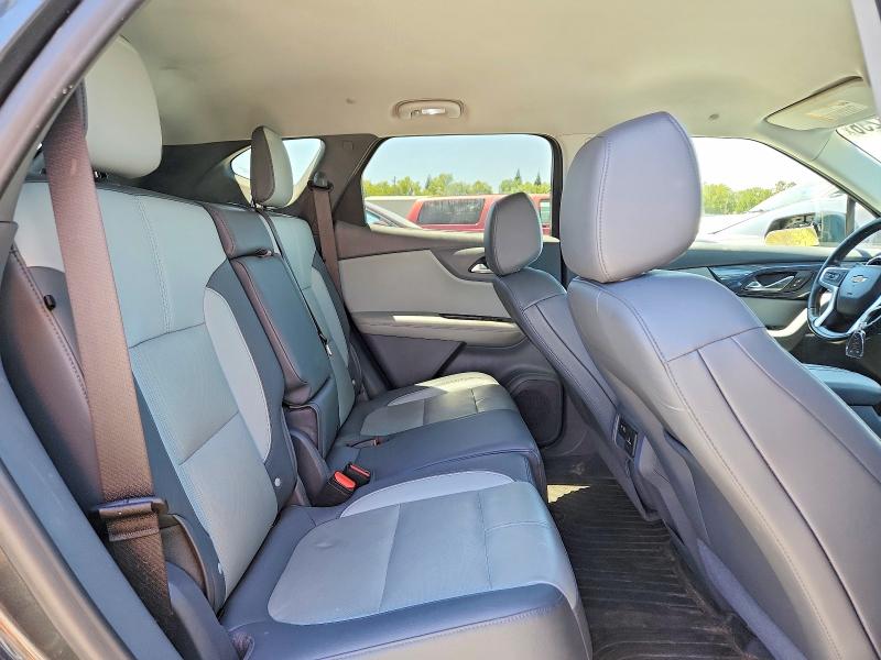 Photo 11 from auction – 2020 CHEVROLET BLAZER with VIN 3GNKBJRS6LS618585