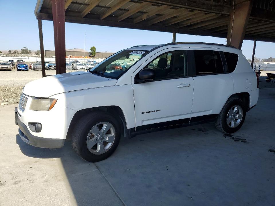 JEEP COMPASS 2014 with VIN 1C4NJCBAXED882191 - Photo from auction