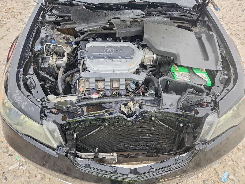 Foto 11 de la subasta – 2013 ACURA TL con VIN 19UUA9F73DA003595