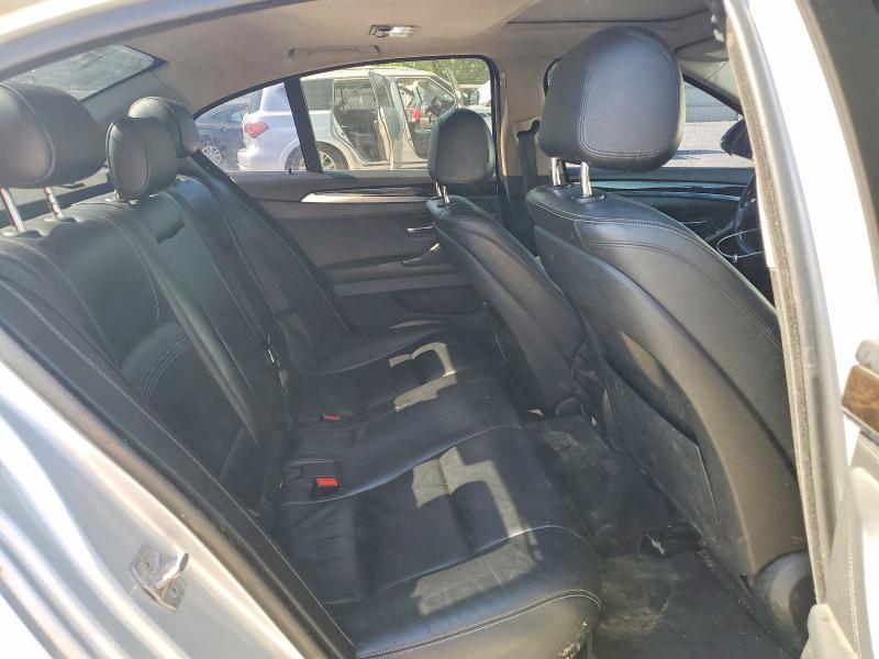 Photo 10 from auction – 2016 BMW 528 with VIN WBA5A7C56GG152205