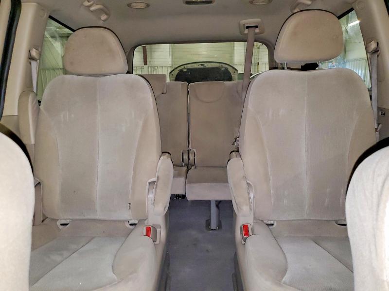Photo 10 from auction – 2011 KIA SEDONA with VIN KNDMG4C76B6409178