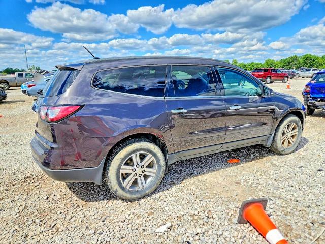 Photo 3 from auction – 2015 CHEVROLET TRAVERSE with VIN 1GNKVHKD4FJ127739