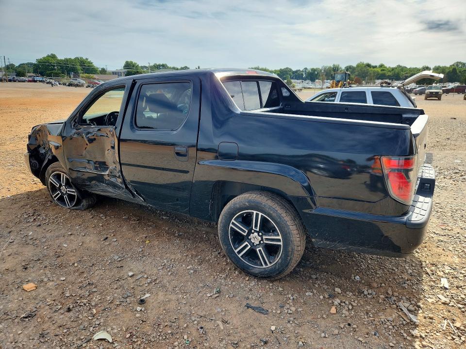 Photo 2 from auction – 2012 HONDA RIDGELINE with VIN 5FPYK1F79CB002026