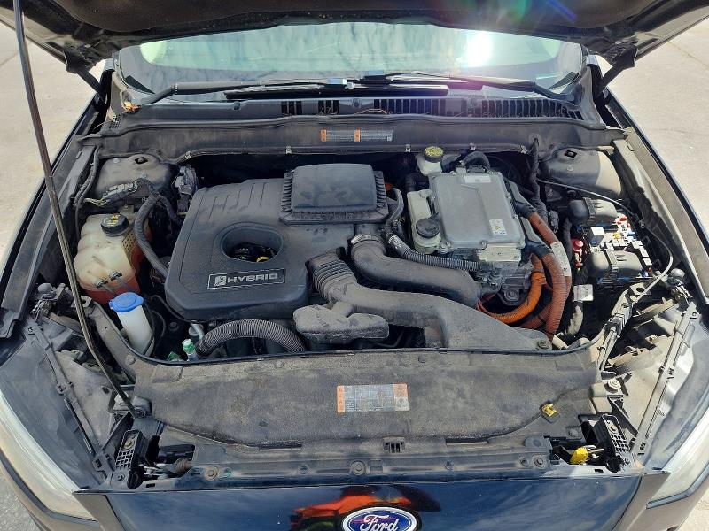 Photo 11 from auction – 2018 FORD FUSION with VIN 3FA6P0LU1JR124175