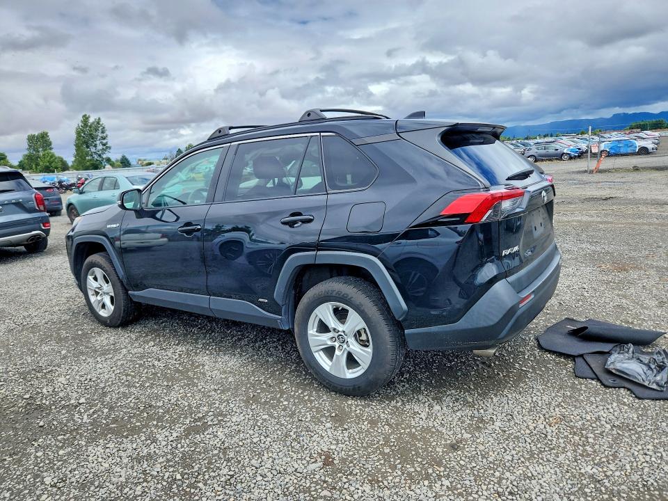 Photo 2 from auction – 2019 TOYOTA RAV4 with VIN 2T3MWRFV3KW038778