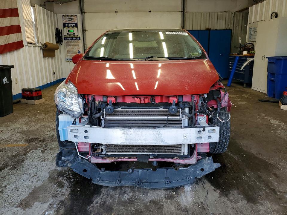 Photo 5 from auction – 2012 TOYOTA PRIUS with VIN JTDKN3DU6C5473997