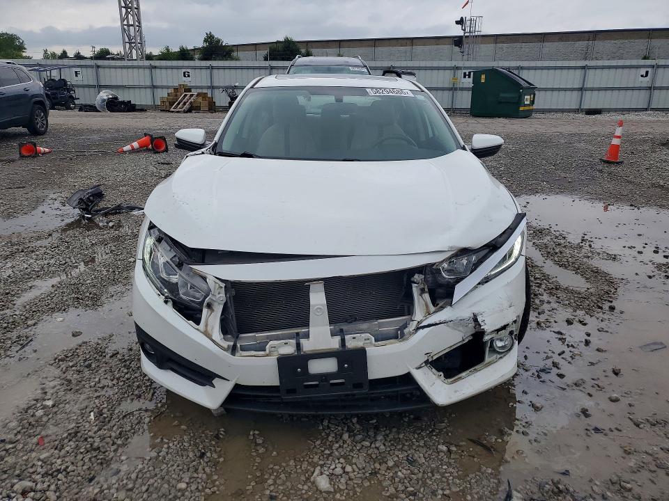 Photo 5 from auction – 2018 HONDA CIVIC with VIN JHMFC1F3XJX022569