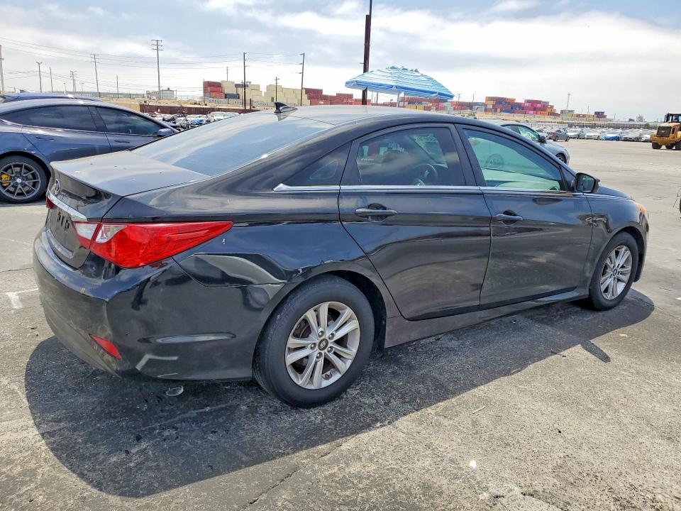 Zdjęcie 3 z aukcji – 2014 HYUNDAI SONATA z VIN 5NPEB4AC3EH837545