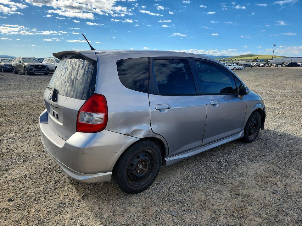 Photo 3 from auction – 2008 HONDA FIT with VIN JHMGD38638S026507