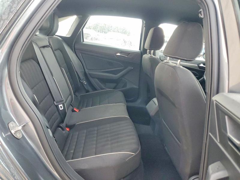 Photo 10 from auction – 2023 VOLKSWAGEN JETTA with VIN 3VWBM7BU4PM036218