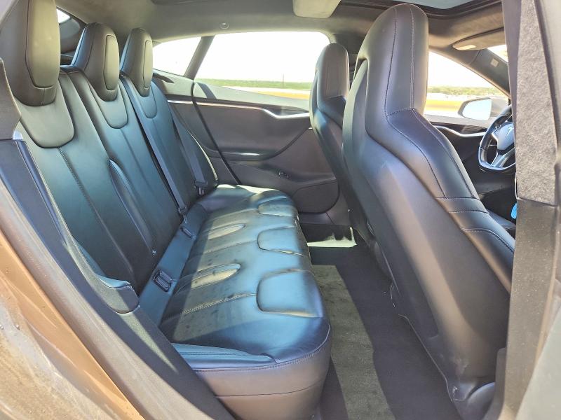 Photo 10 from auction – 2015 TESLA MODEL S with VIN 5YJSA1S28FF091930