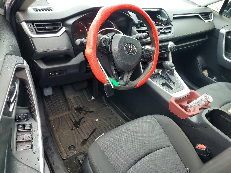 Photo 8 from auction – 2021 TOYOTA RAV4 with VIN 2T3W1RFV5MC127098