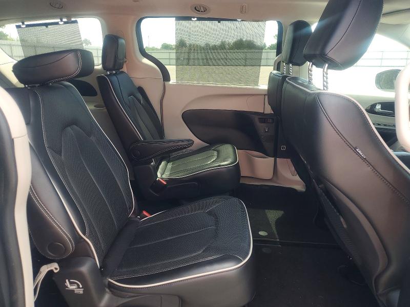 Photo 11 from auction – 2023 CHRYSLER PACIFICA with VIN 2C4RC1GGXPR517863