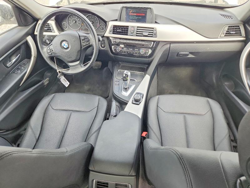 Photo 8 from auction – 2018 BMW 320 with VIN WBA8E1G50JNU92199