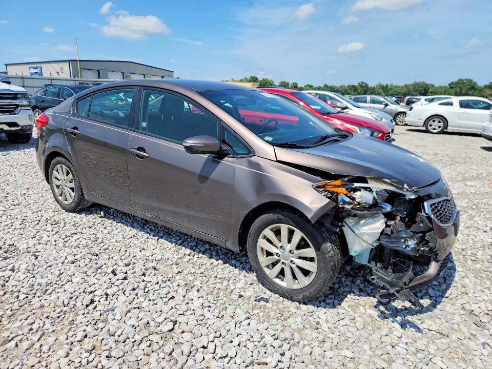 Photo 4 from auction – 2014 KIA FORTE with VIN KNAFX4A69E5063461