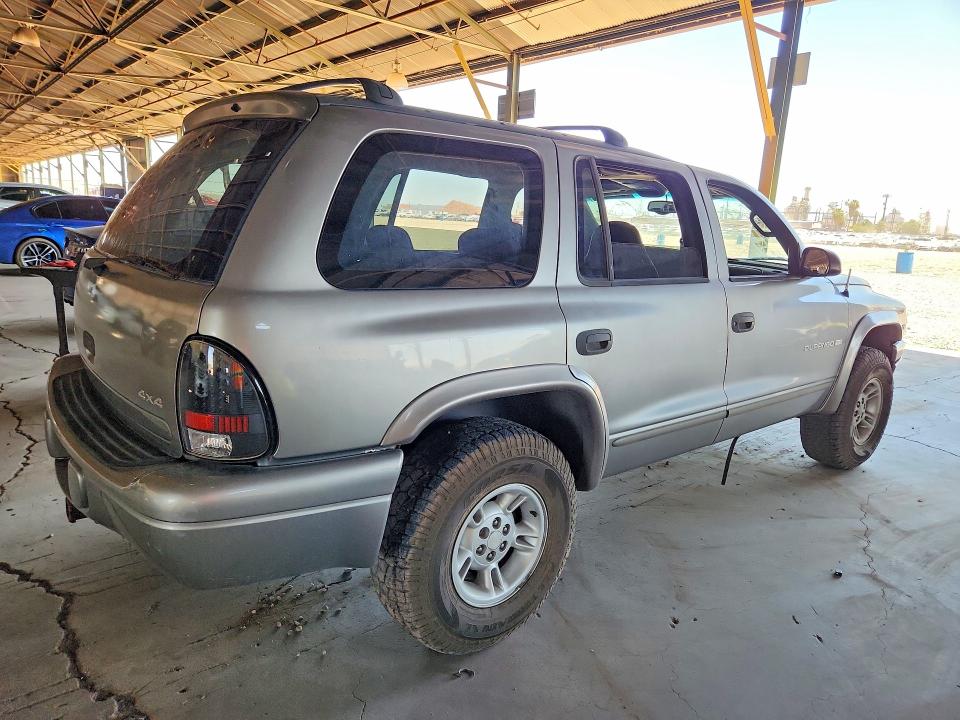 Photo 3 from auction – 2000 DODGE DURANGO with VIN 1B4HS28Z0YF131074