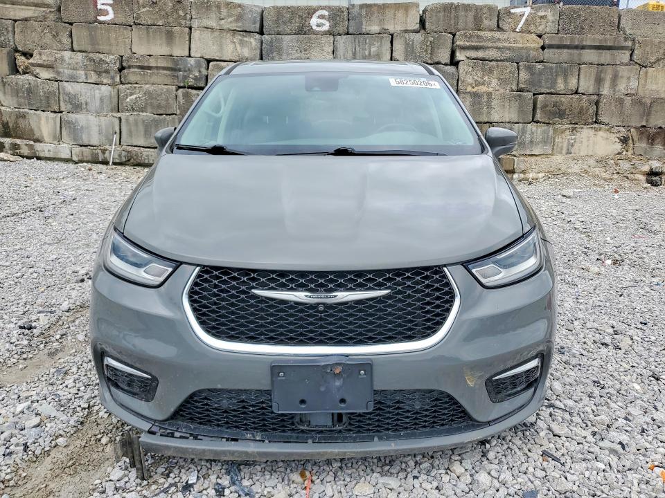 Photo 5 from auction – 2022 CHRYSLER PACIFICA with VIN 2C4RC1L74NR121365