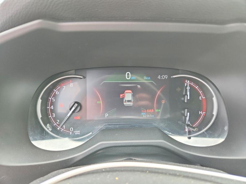 Photo 9 from auction – 2024 TOYOTA RAV4 with VIN 2T3W1RFV5RC274495