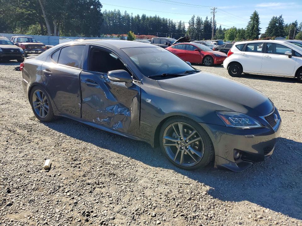 Photo 4 from auction – 2011 LEXUS IS with VIN JTHBF5C21B5144419