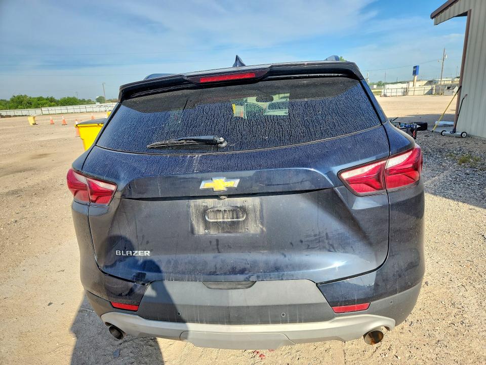 Photo 6 from auction – 2020 CHEVROLET BLAZER with VIN 3GNKBCRS8LS670778