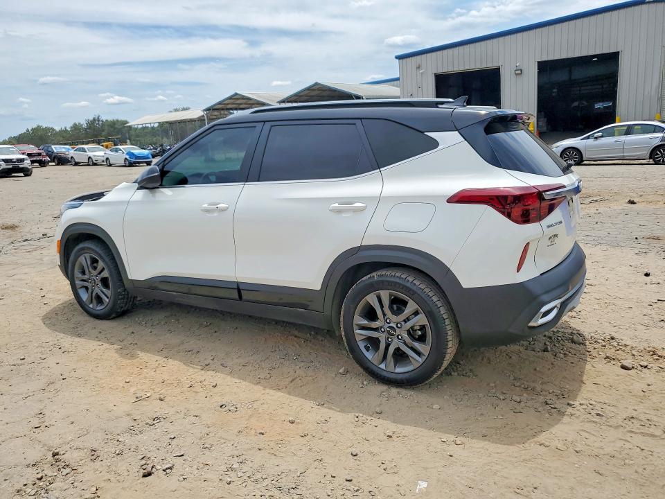 Photo 2 from auction – 2022 KIA SELTOS with VIN KNDEU2AA8N7315964