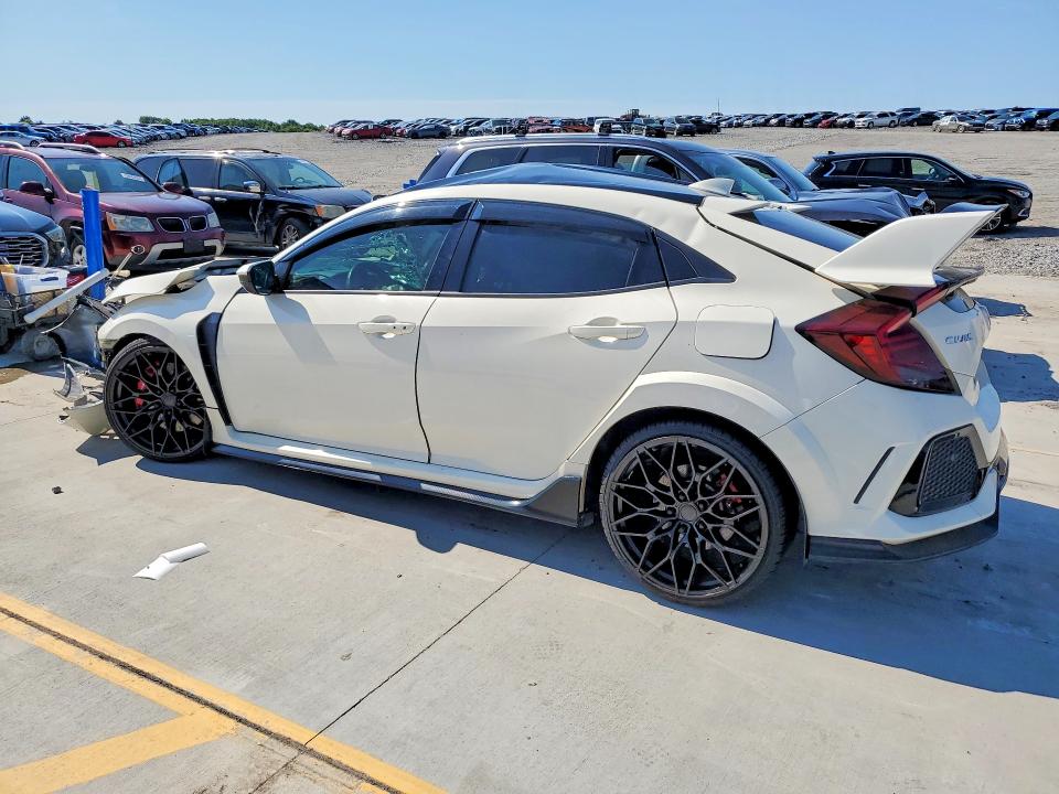 Photo 2 from auction – 2017 HONDA CIVIC with VIN SHHFK8G79HU200554