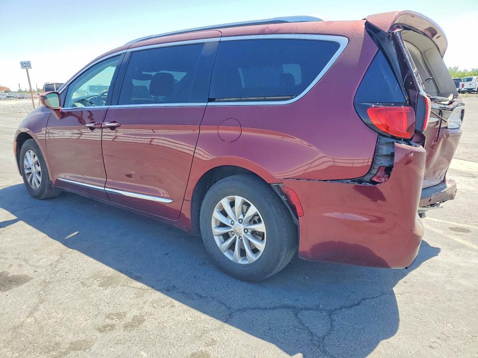 Zdjęcie 2 z aukcji – 2018 CHRYSLER PACIFICA z VIN 2C4RC1BG8JR214143