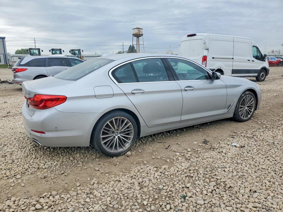 Photo 3 from auction – 2017 BMW 540 with VIN WBAJE7C35HG889320