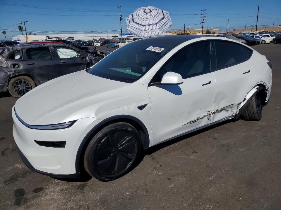 TESLA MODEL Y 2026 with VIN 7SAYGDED0TF638047 - Photo from auction