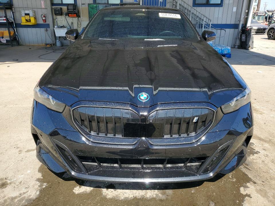 Photo 5 from auction – 2024 BMW I5 with VIN WBY33FK05RCR93011