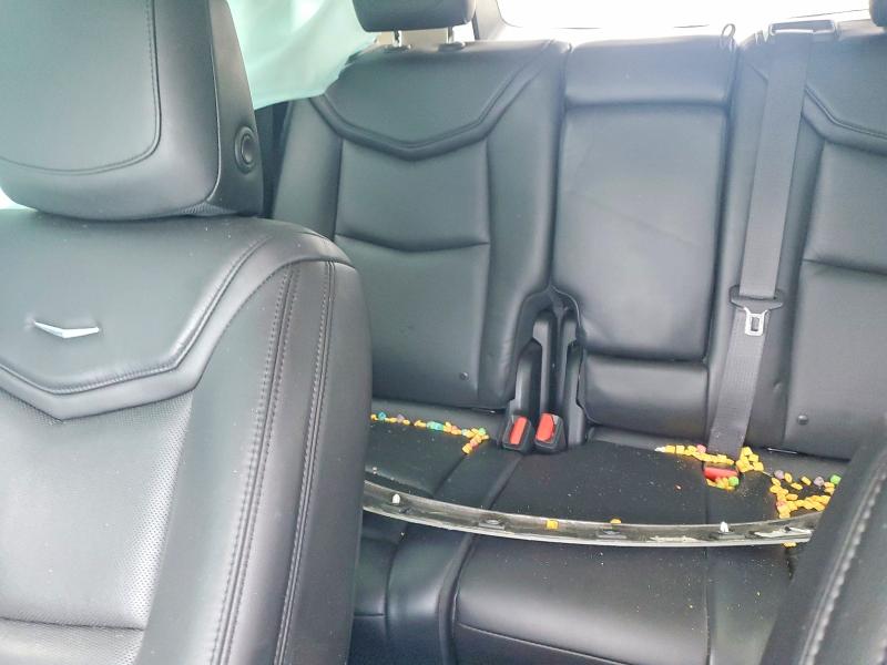 Photo 10 from auction – 2018 CADILLAC XT5 with VIN 1GYKNFRS4JZ119596
