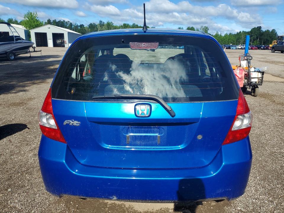 Photo 6 from auction – 2008 HONDA FIT with VIN JHMGD38218S804638