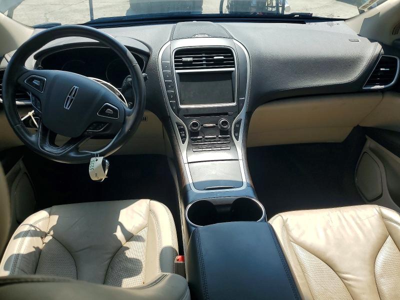 Снимка 8 от търг – 2018 LINCOLN MKX с VIN 2LMPJ8KR6JBL43546