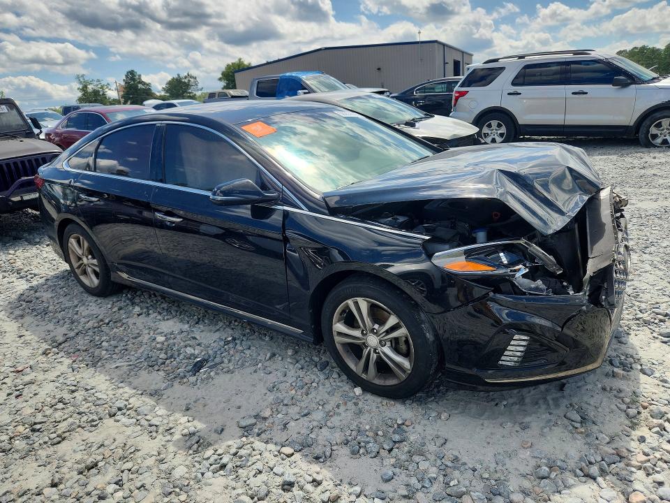 Photo 4 from auction – 2018 HYUNDAI SONATA with VIN 5NPE34AF8JH703731