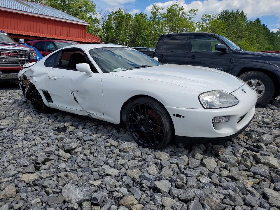 Photo 4 from auction – 1998 TOYOTA SUPRA with VIN JT2DE82A8W1001626