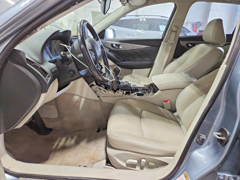 Photo 7 from auction – 2016 INFINITI Q50 with VIN JN1EV7AP7GM304962