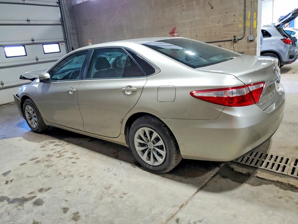 Photo 2 from auction – 2016 TOYOTA CAMRY with VIN 4T1BF1FKXGU534336