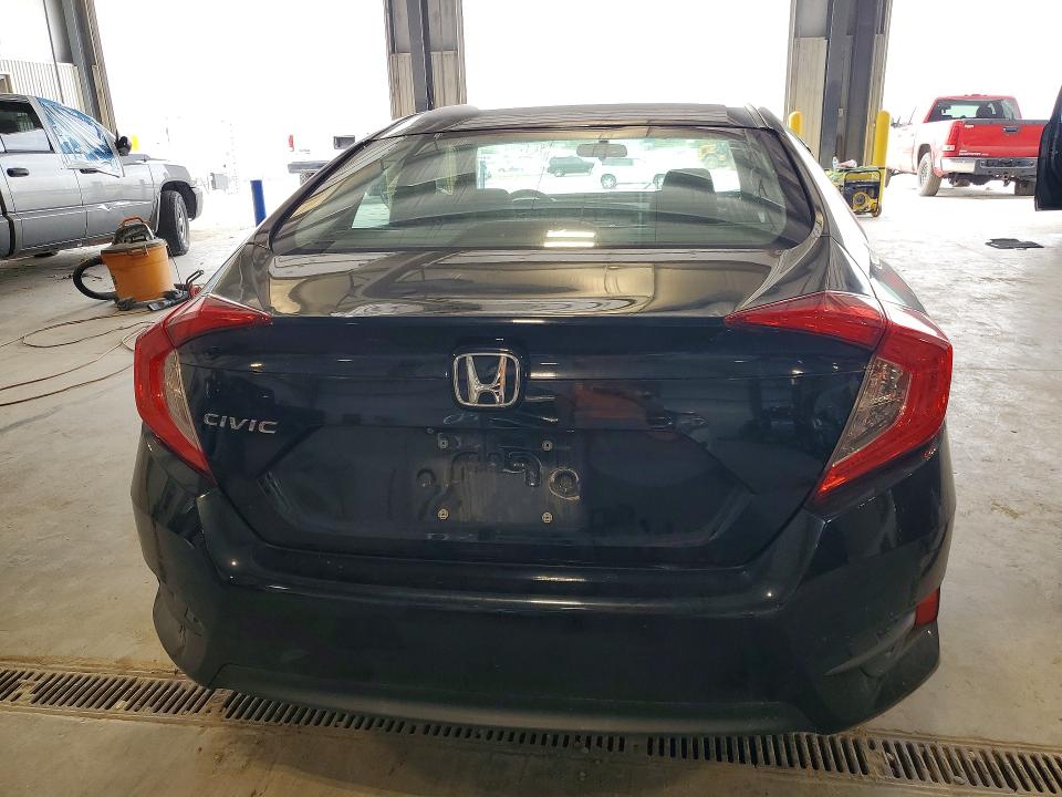 Photo 6 from auction – 2016 HONDA CIVIC with VIN 19XFC2F51GE018668