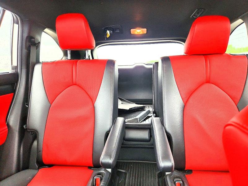 Photo 10 from auction – 2024 TOYOTA HIGHLANDER with VIN 5TDKDRBH8RS543983